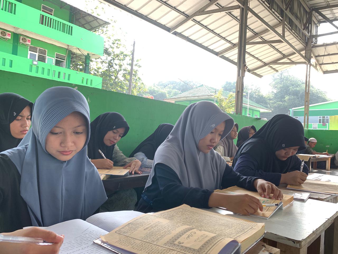 Program Kepesantrenan